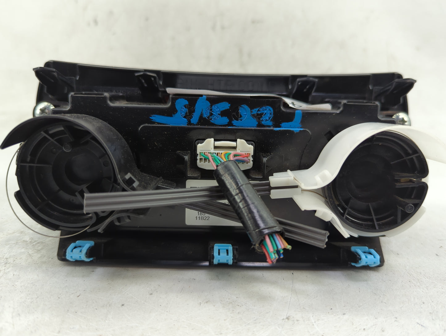 2019 Subaru Xv Climate Control Module Temperature AC/Heater Replacement P/N:72311FL510 016783-1392 Fits OEM Used Auto Parts 