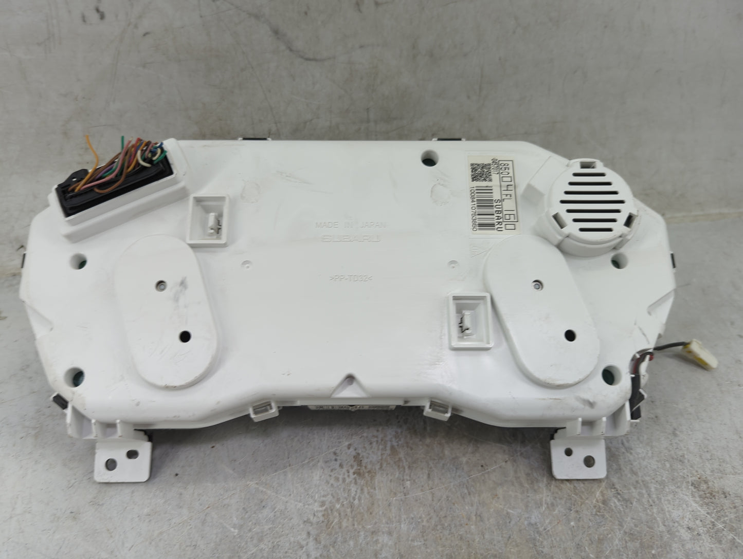 2019 Subaru Xv Instrument Cluster Speedometer Gauges P/N:85004FL160 0457017 Miles: Fits OEM Used Auto Parts - Oemusedautopar
