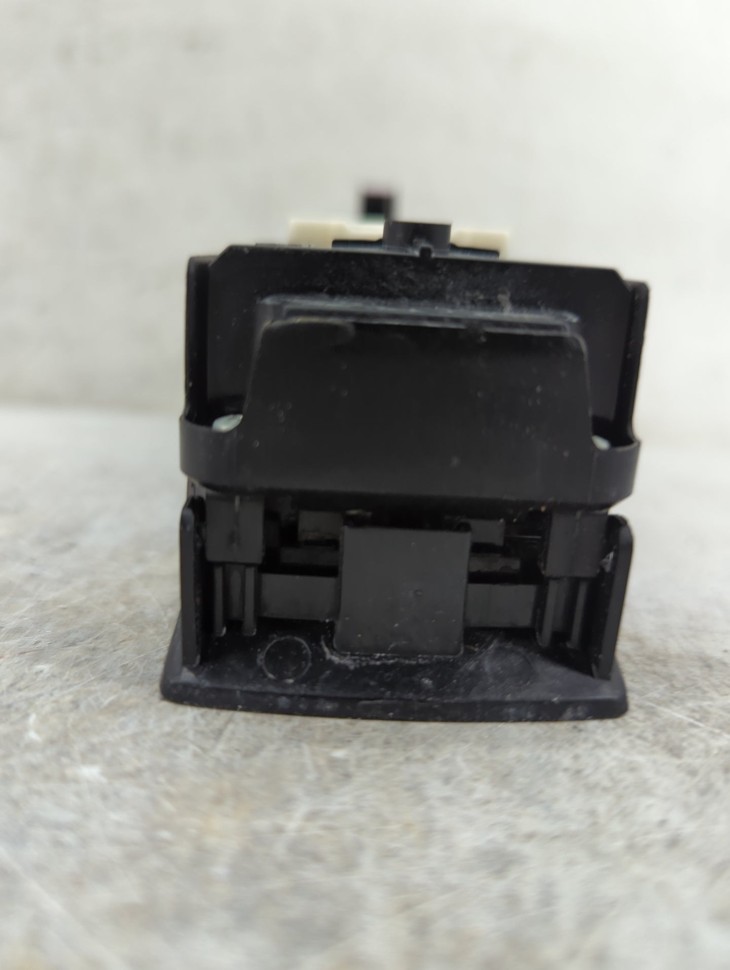 2019 Subaru Xv Master Power Window Switch Replacement Driver Side Left P/N:83071FL130 Fits OEM Used Auto Parts - Oemusedauto