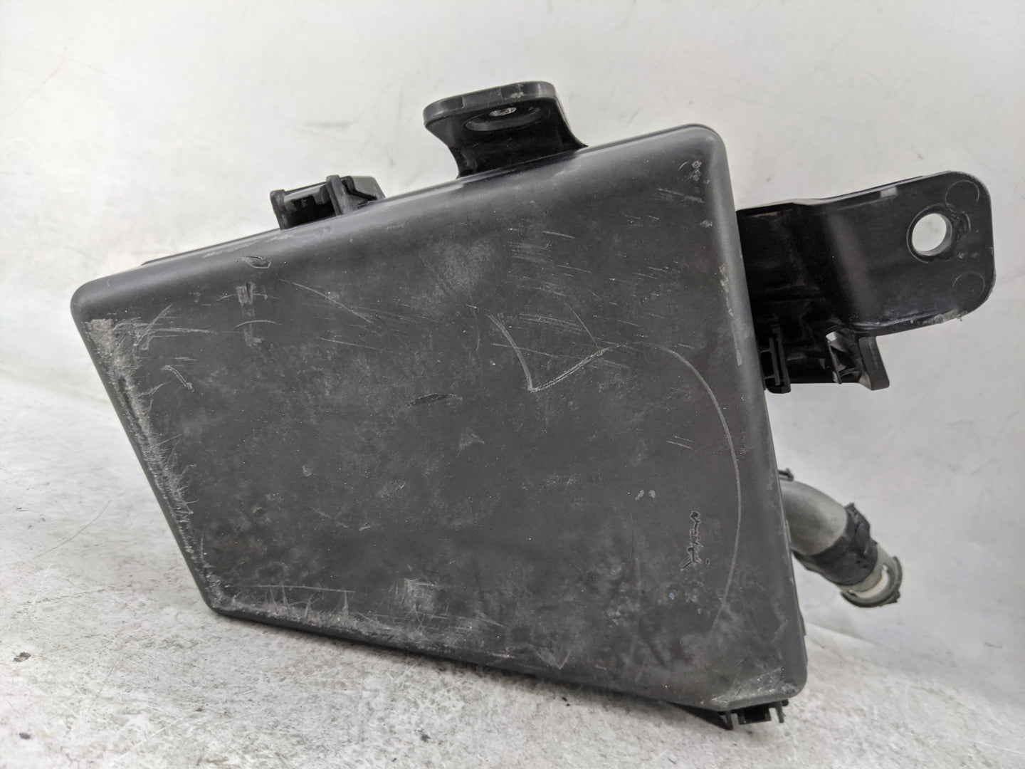 2019 Subaru Xv Fusebox Fuse Box Panel Relay Module P/N:MB504104B Fits OEM Used Auto Parts - Oemusedautoparts1.com