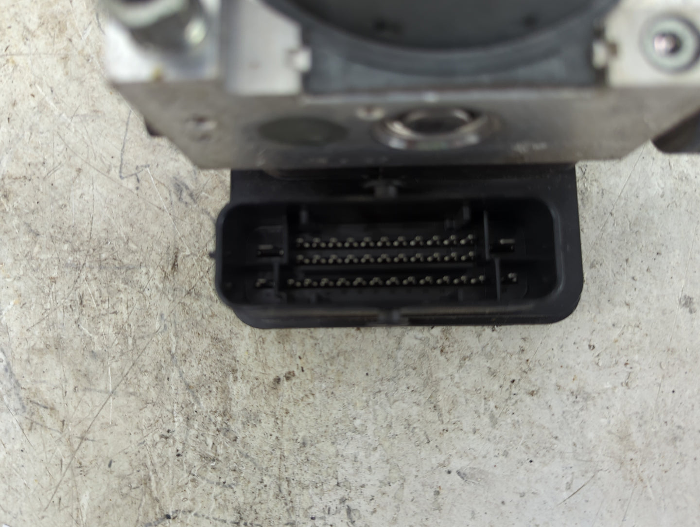 2019 Subaru Xv ABS Pump Control Module Replacement P/N:27536FL160 06.2102-5725.4, 06.2109-8635.3, 06.2622-3575.1, 5185460078
