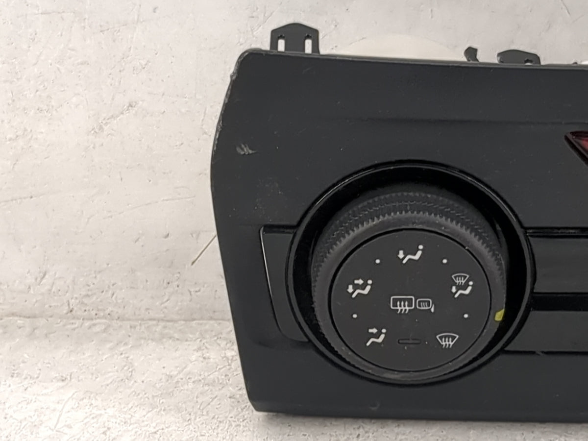2019 Subaru Xv Climate Control Module Temperature AC/Heater Replacement P/N:72311FL510 016783-1392 Fits OEM Used Auto Parts 