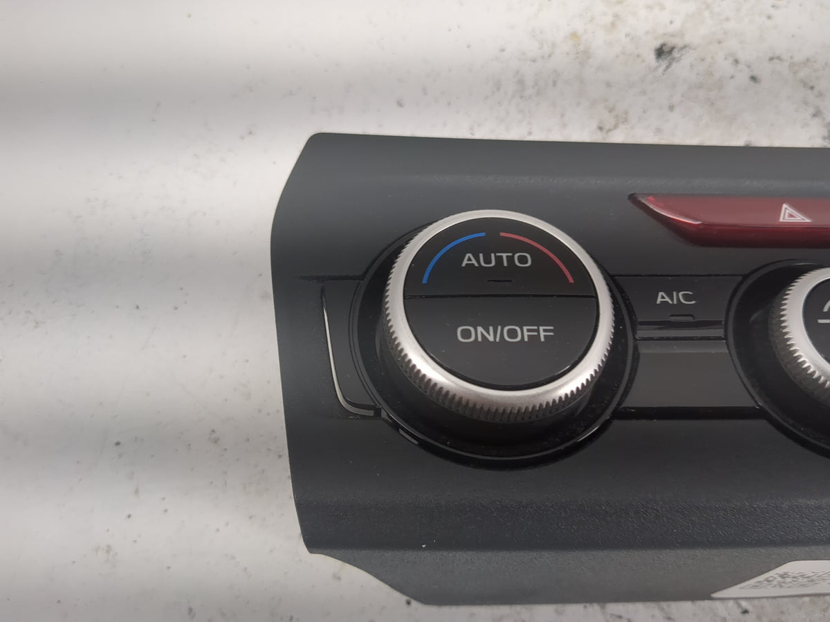 2019 Subaru Xv Climate Control Module Temperature AC/Heater Replacement P/N:72311FL730 237050-2760 Fits OEM Used Auto Parts 