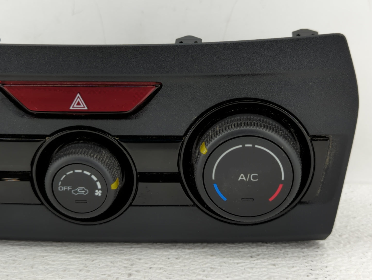 2019 Subaru Xv Climate Control Module Temperature AC/Heater Replacement P/N:72311FL510 Fits OEM Used Auto Parts - Oemusedaut