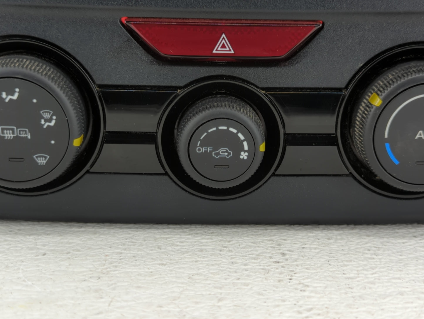 2019 Subaru Xv Climate Control Module Temperature AC/Heater Replacement P/N:72311FL510 Fits OEM Used Auto Parts - Oemusedaut