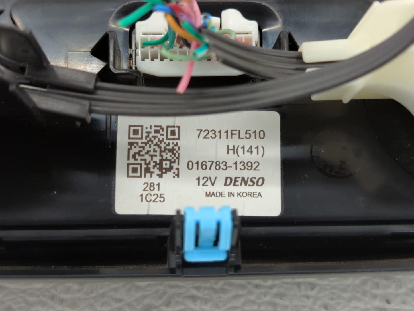 2019 Subaru Xv Climate Control Module Temperature AC/Heater Replacement P/N:72311FL510 Fits OEM Used Auto Parts - Oemusedaut