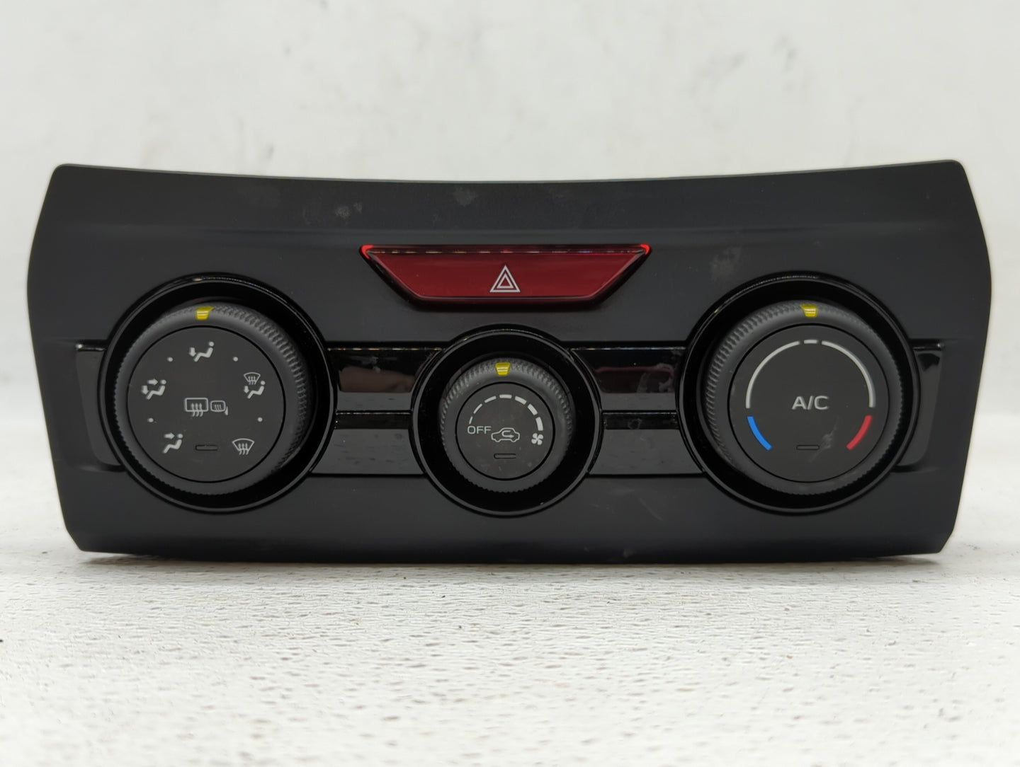 2019 Subaru Xv Climate Control Module Temperature AC/Heater Replacement P/N:72311FL510 Fits OEM Used Auto Parts - Oemusedaut