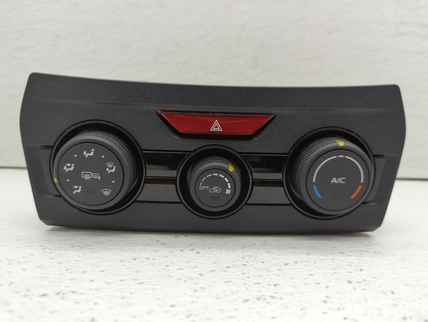 2019 Subaru Xv Climate Control Module Temperature AC/Heater Replacement P/N:72311FL510 Fits OEM Used Auto Parts - Oemusedaut