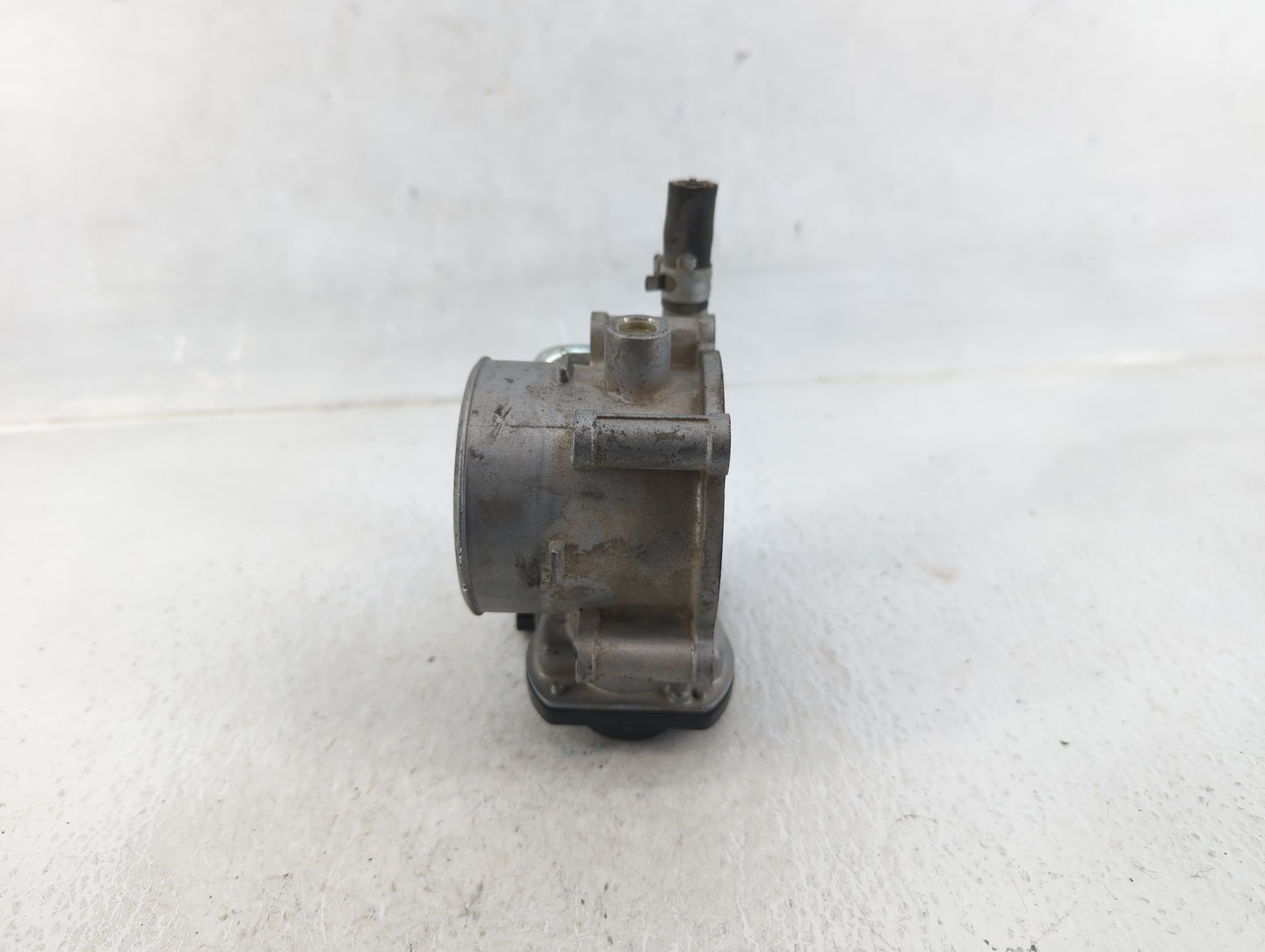 2019 Subaru Xv Throttle Body P/N:16112AA470 Fits Fits 2017 2018 2020 2021 2022 OEM Used Auto Parts - Oemusedautoparts1.com