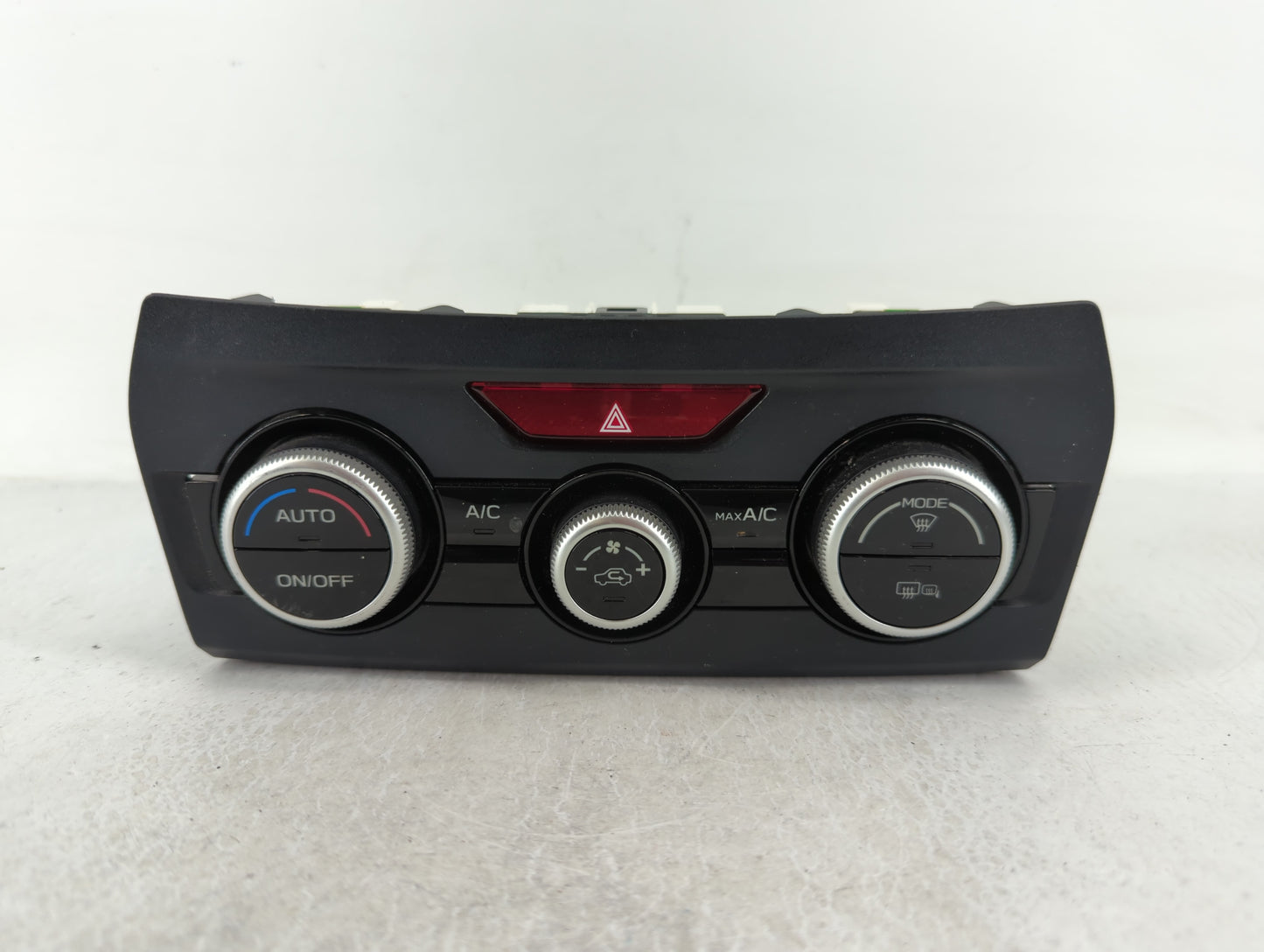 2019 Subaru Xv Climate Control Module Temperature AC/Heater Replacement P/N:72311FL730 Fits OEM Used Auto Parts - Oemusedaut