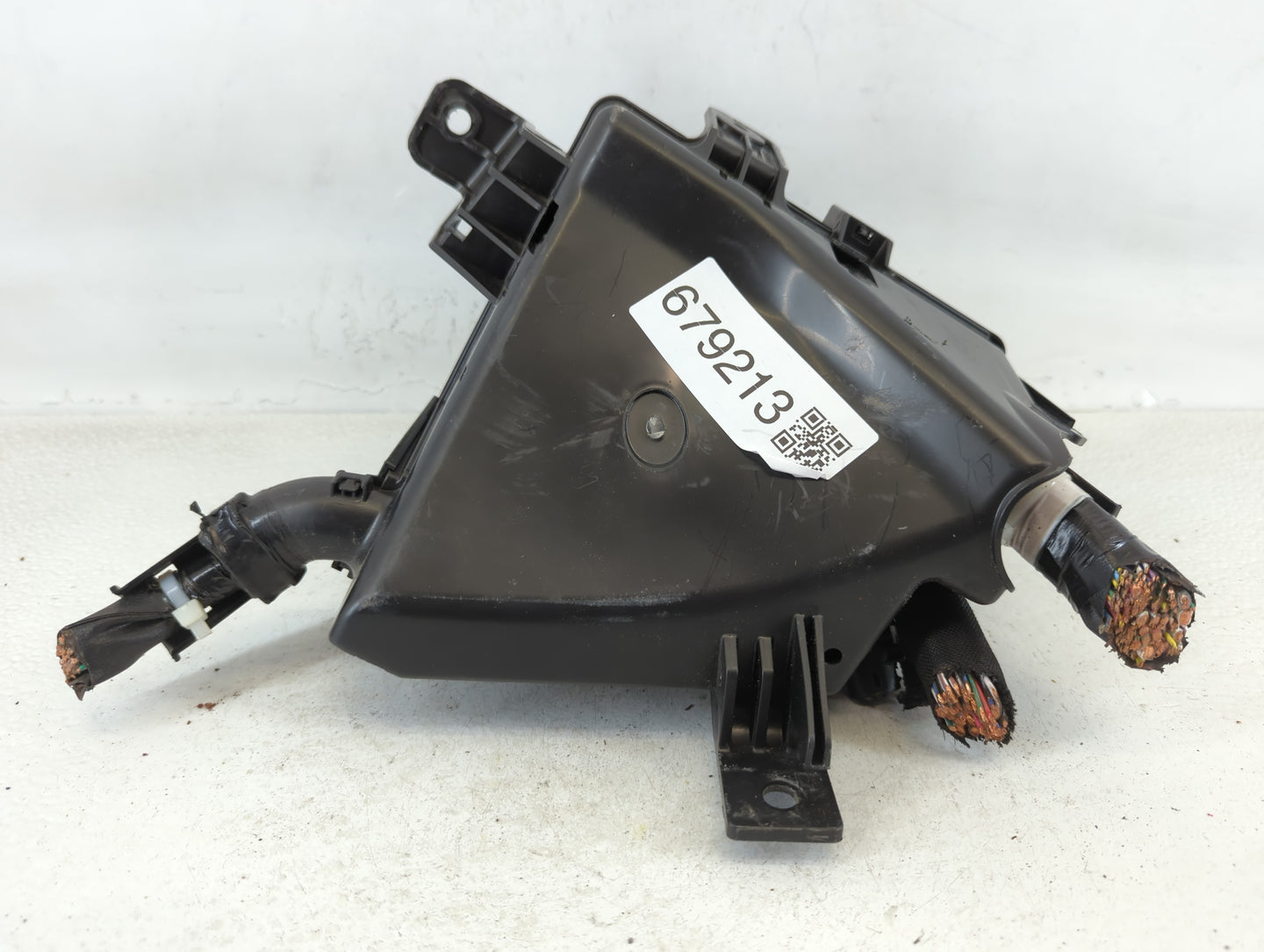 2019 Subaru Xv Fusebox Fuse Box Panel Relay Module P/N:MB504100B Fits OEM Used Auto Parts - Oemusedautoparts1.com