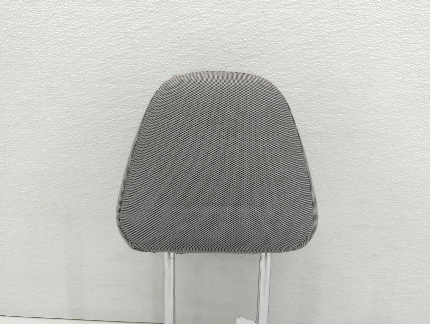 2019 Subaru Xv Crosstrek Headrest Head Rest Front Driver Passenger Seat - Oemusedautoparts1.com