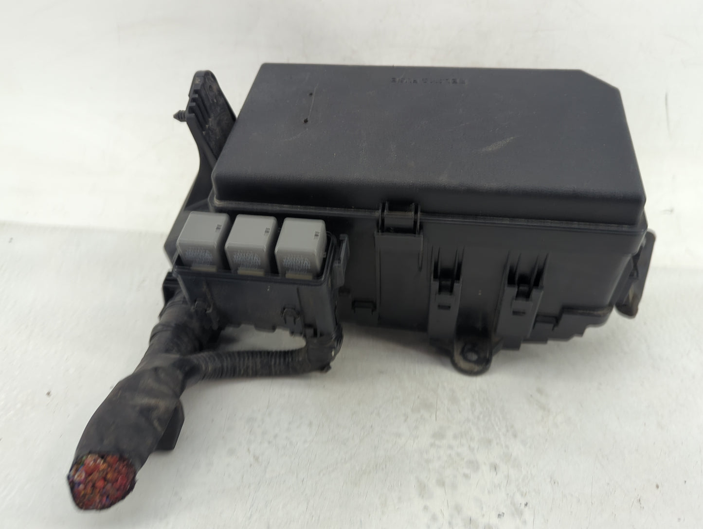 2014-2019 Toyota 4runner Fusebox Fuse Box Panel Relay Module Fits Fits 2014 2015 2016 2017 2018 2019 OEM Used Auto Parts - O