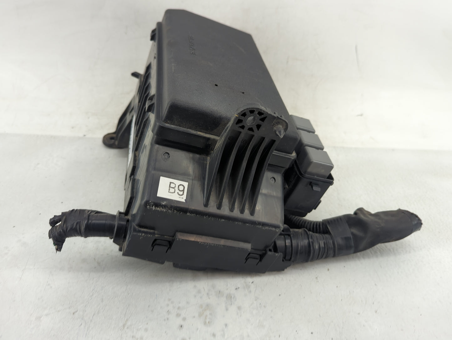 2014-2019 Toyota 4runner Fusebox Fuse Box Panel Relay Module Fits Fits 2014 2015 2016 2017 2018 2019 OEM Used Auto Parts - O