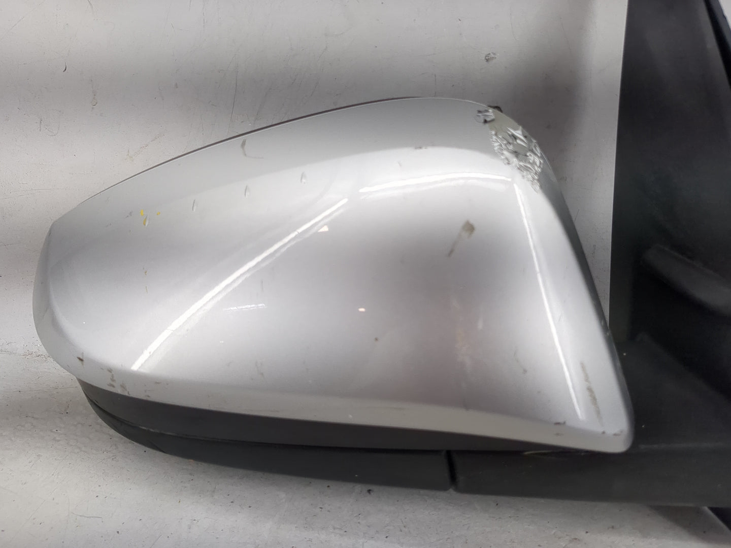2014-2022 Toyota 4runner Passenger Side View Mirror - Right Door Mirror OEM Used - Oemusedautoparts1.com