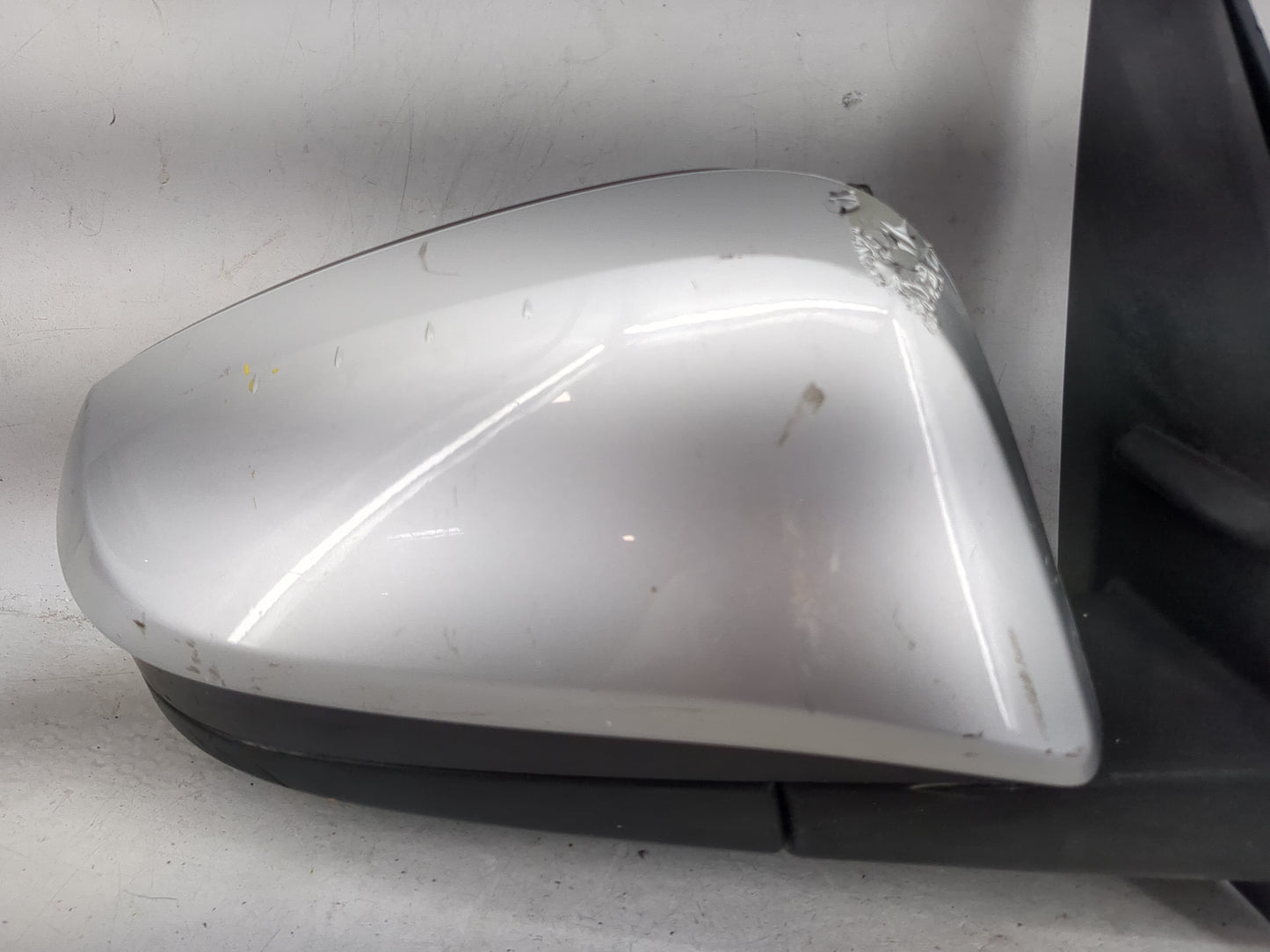 2014-2022 Toyota 4runner Passenger Side View Mirror - Right Door Mirror OEM Used - Oemusedautoparts1.com