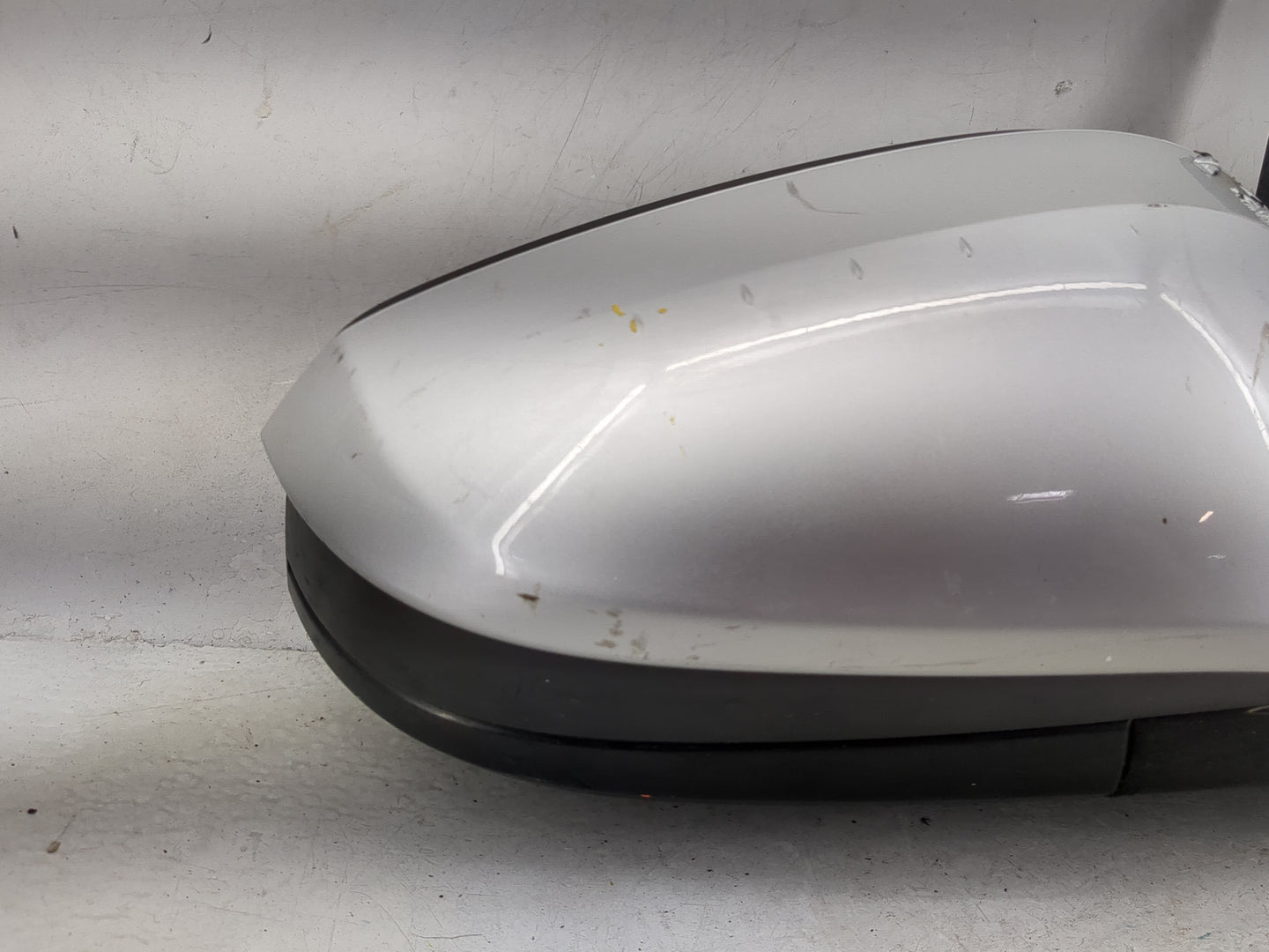 2014-2022 Toyota 4runner Passenger Side View Mirror - Right Door Mirror OEM Used - Oemusedautoparts1.com