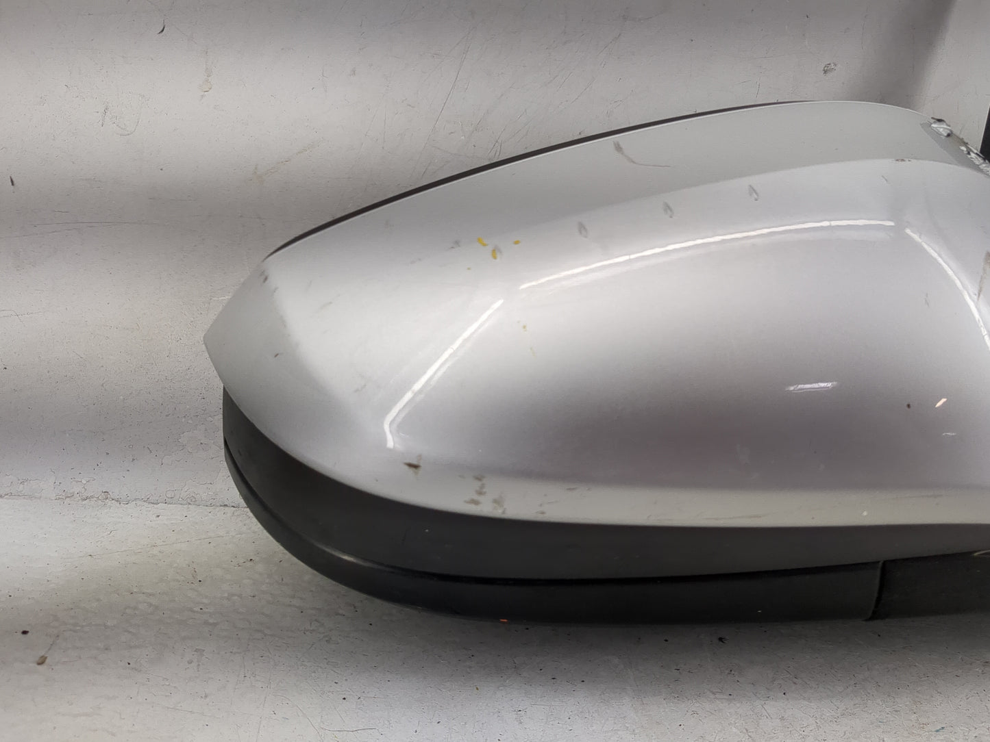 2014-2022 Toyota 4runner Passenger Side View Mirror - Right Door Mirror OEM Used - Oemusedautoparts1.com