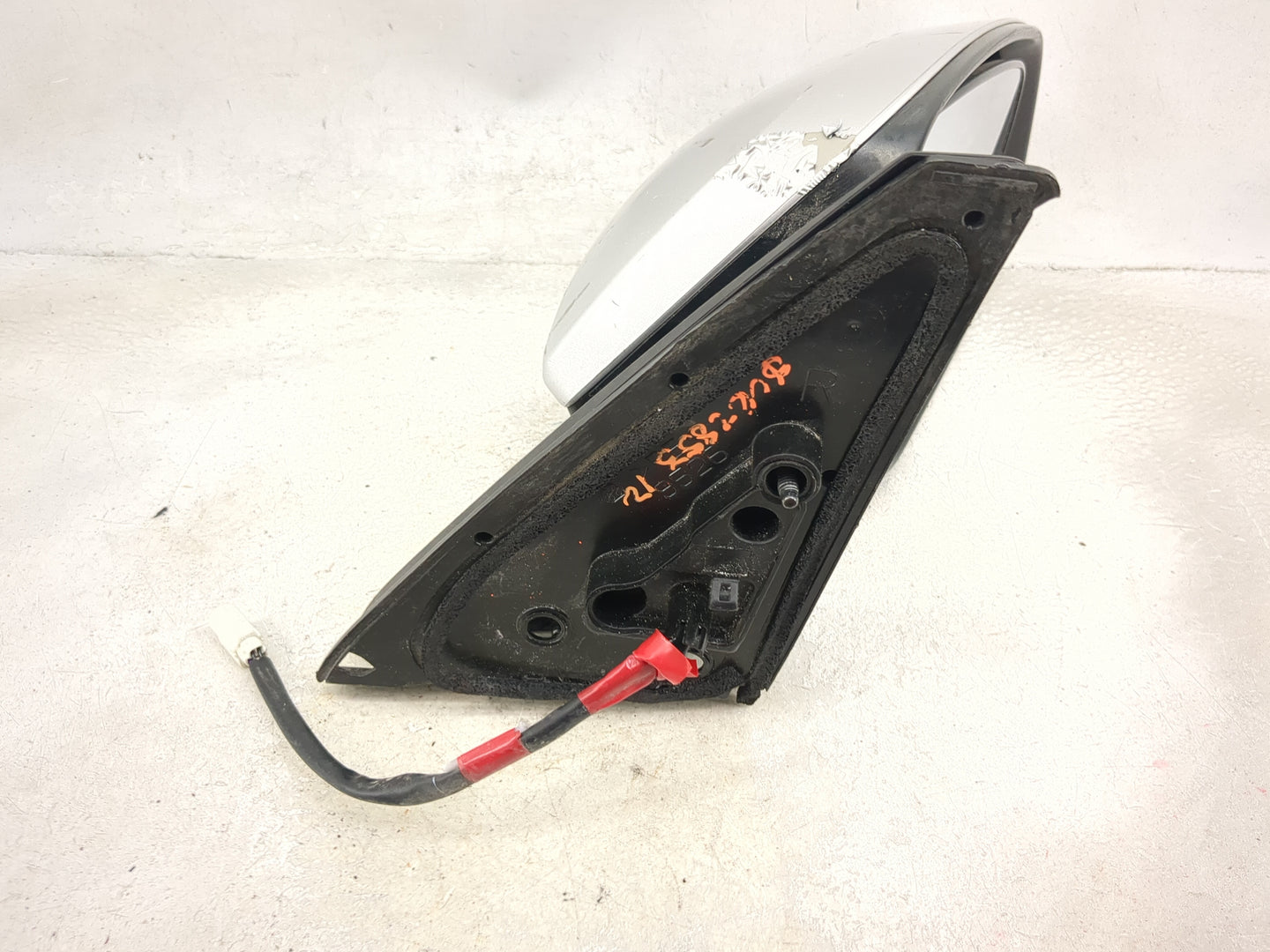 2014-2022 Toyota 4runner Passenger Side View Mirror - Right Door Mirror OEM Used - Oemusedautoparts1.com