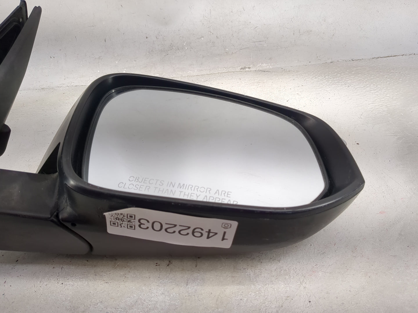 2014-2022 Toyota 4runner Passenger Side View Mirror - Right Door Mirror OEM Used - Oemusedautoparts1.com