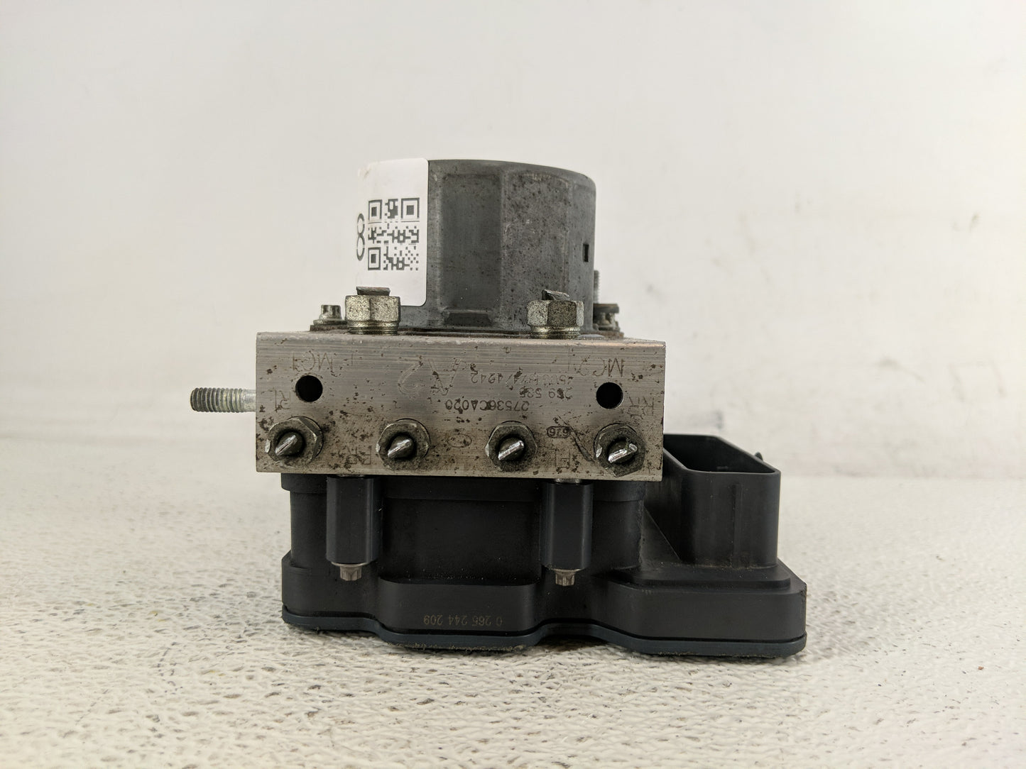 2018-2019 Toyota 86 ABS Pump Control Module Replacement P/N:27536CA020 Fits Fits 2018 2019 OEM Used Auto Parts - Oemusedauto