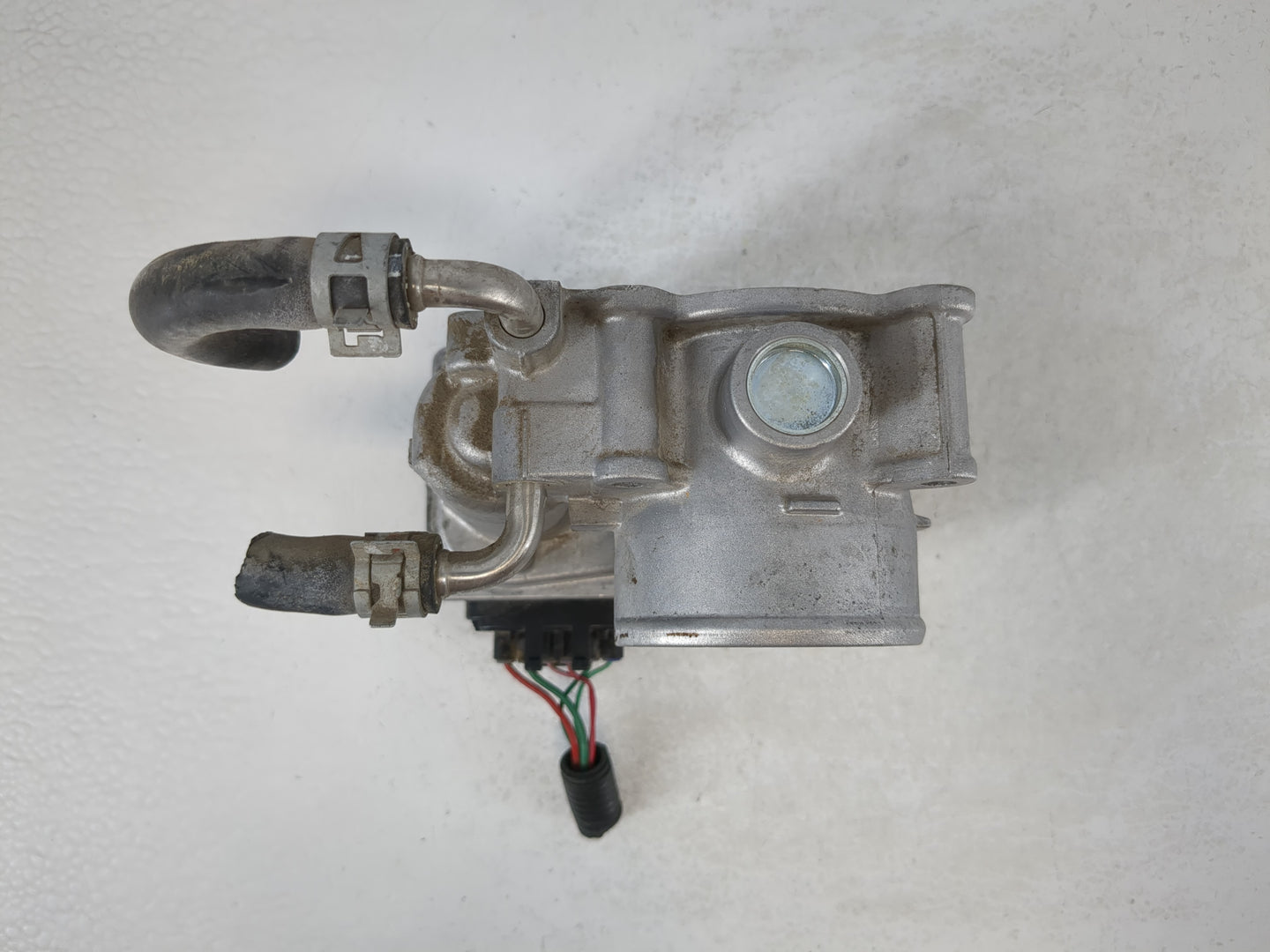 2018-2022 Toyota C-Hr Throttle Body P/N:22030-37040 Fits Fits 2013 2014 2018 2019 2020 2021 2022 OEM Used Auto Parts - Oemus