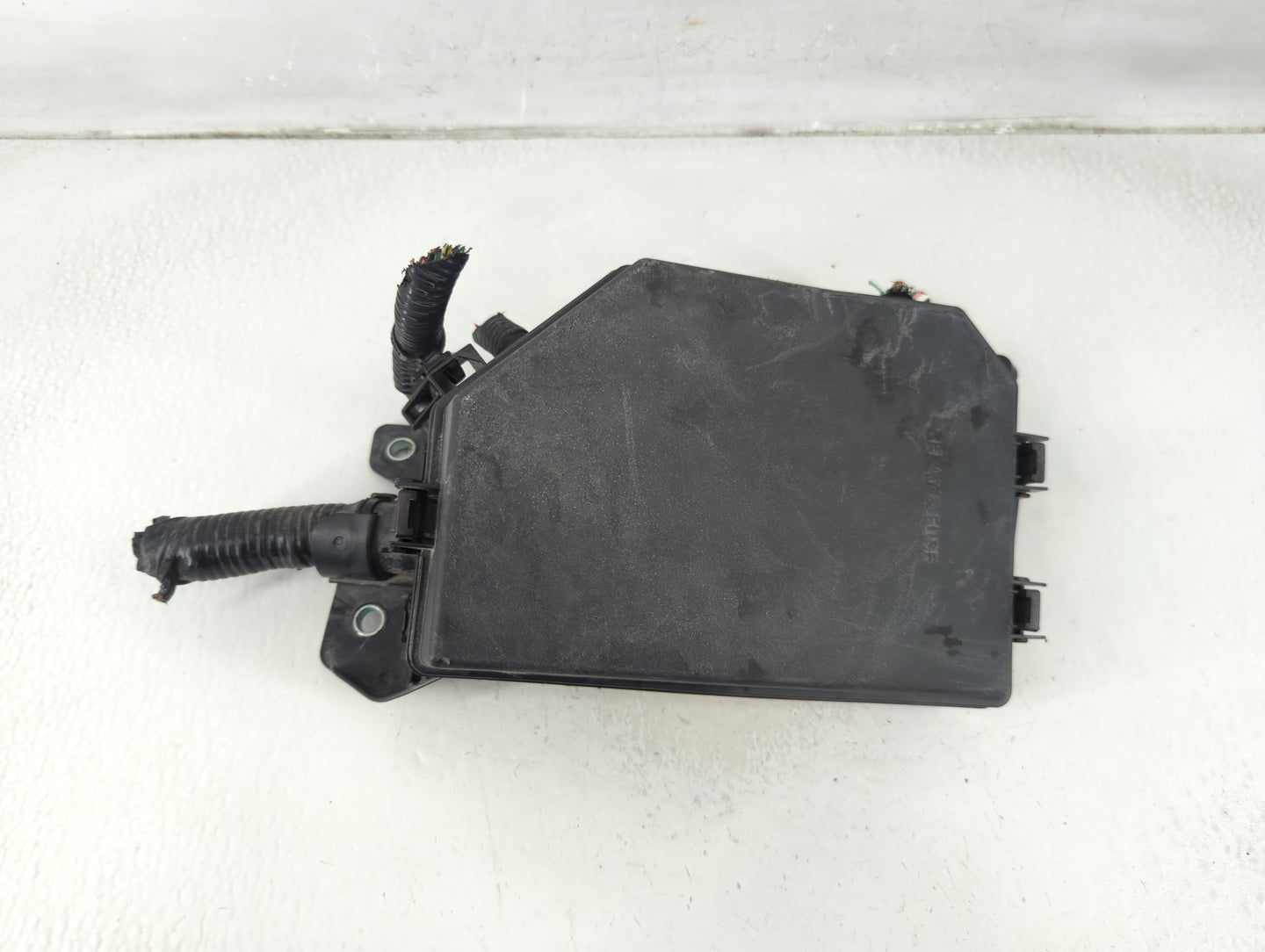2018-2022 Toyota C-Hr Fusebox Fuse Box Panel Relay Module P/N:5553 YA1 Fits Fits 2018 2019 2020 2021 2022 OEM Used Auto Part