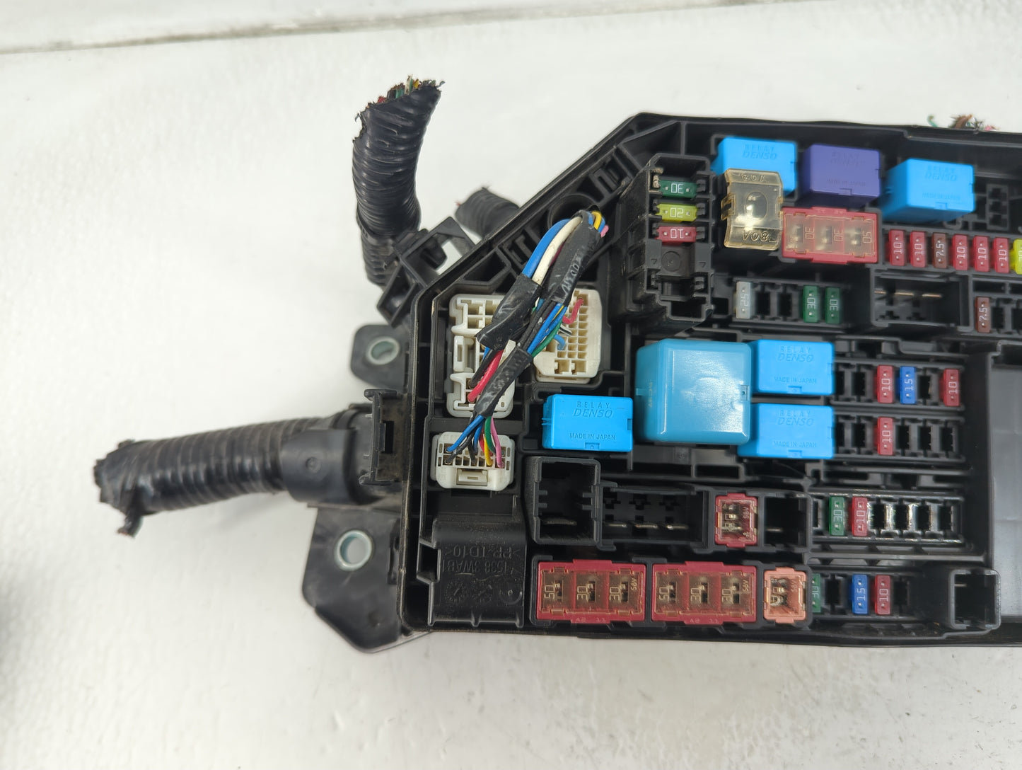 2018-2022 Toyota C-Hr Fusebox Fuse Box Panel Relay Module P/N:5553 YA1 Fits Fits 2018 2019 2020 2021 2022 OEM Used Auto Part