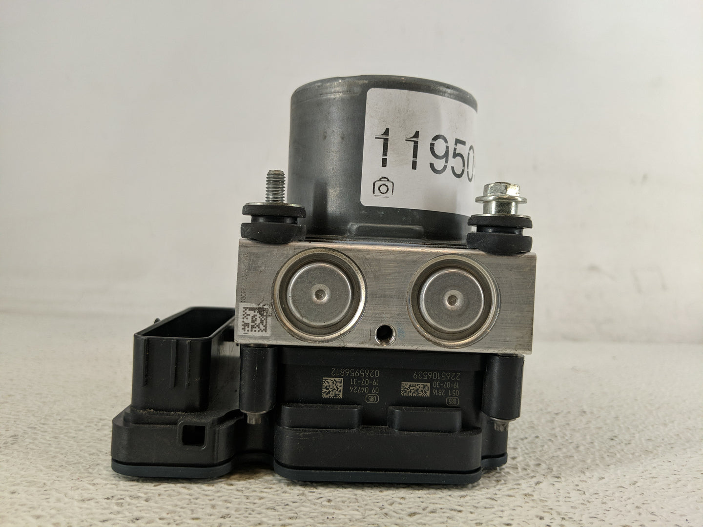 2019 Toyota C-Hr ABS Pump Control Module Replacement P/N:44540-F4150 Fits OEM Used Auto Parts - Oemusedautoparts1.com