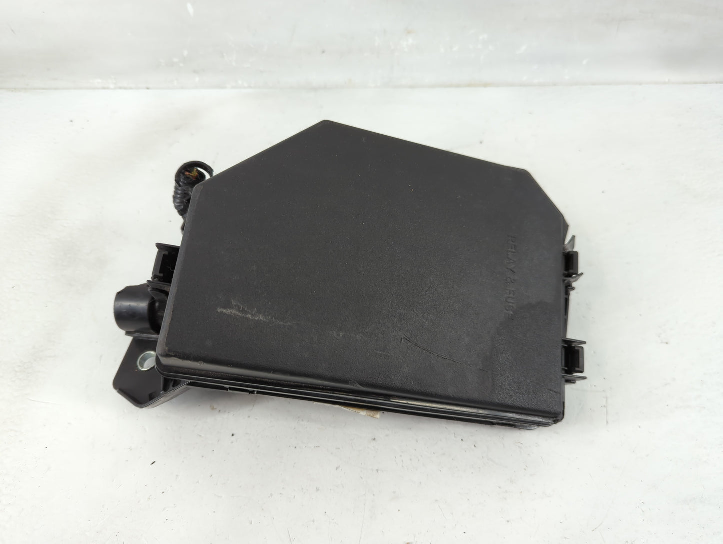 2018-2022 Toyota C-Hr Fusebox Fuse Box Panel Relay Module P/N:82662-F4060 Fits Fits 2018 2019 2020 2021 2022 OEM Used Auto P