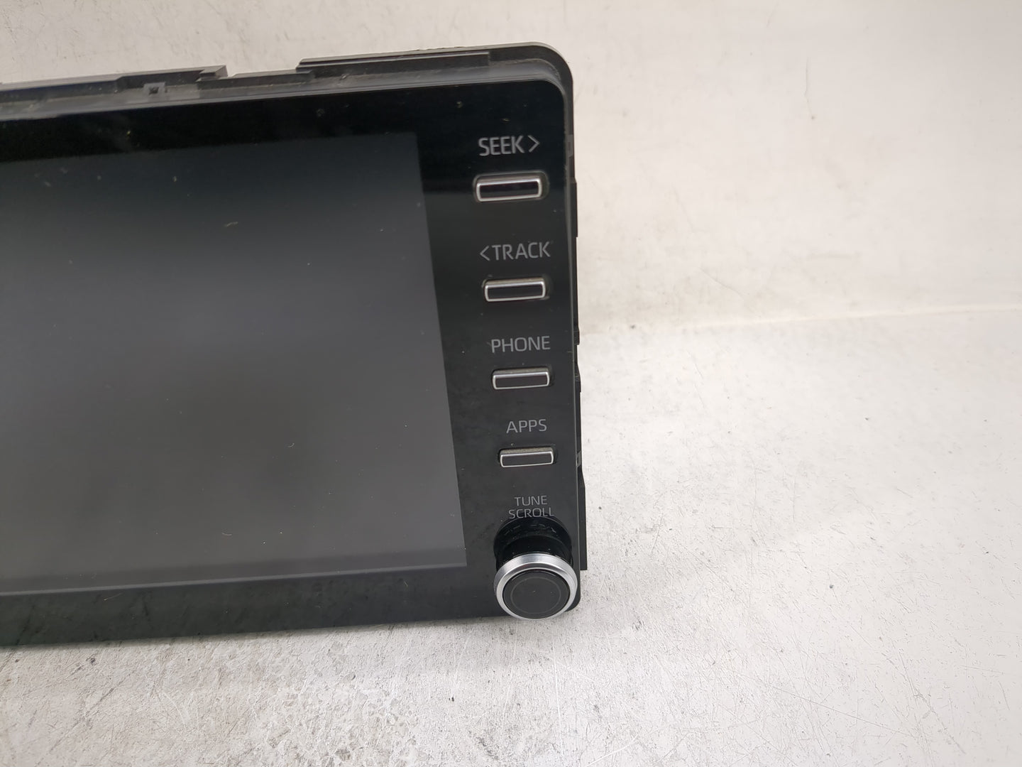2019 Toyota C-Hr Radio AM FM Cd Player Receiver Replacement P/N:86140-10010 Fits OEM Used Auto Parts - Oemusedautoparts1.com