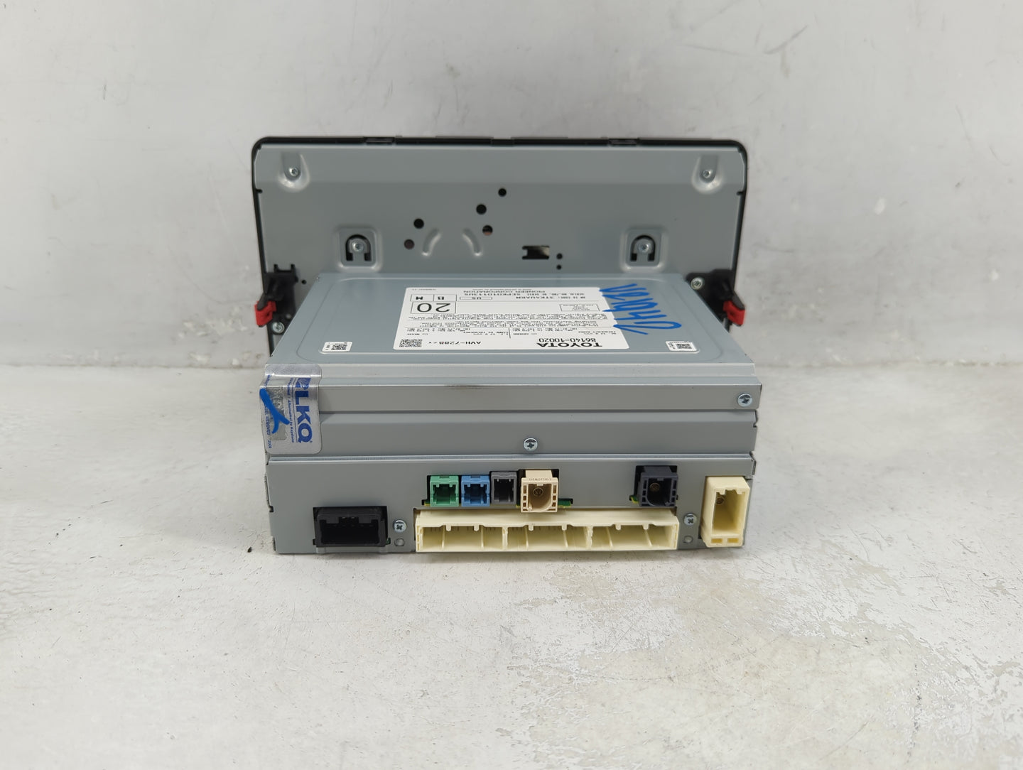 2019 Toyota C-Hr Radio AM FM Cd Player Receiver Replacement P/N:86140-10020 Fits OEM Used Auto Parts - Oemusedautoparts1.com
