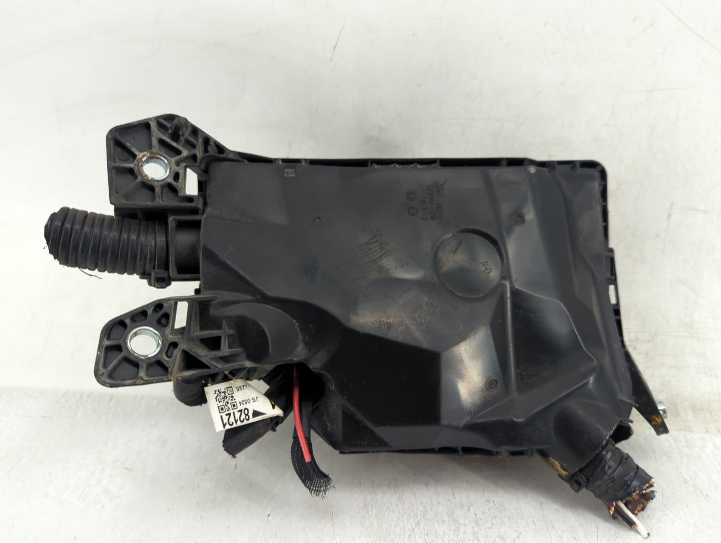 2018-2022 Toyota C-Hr Fusebox Fuse Box Panel Relay Module P/N:82641-47050-A Fits Fits 2018 2019 2020 2021 2022 OEM Used Auto