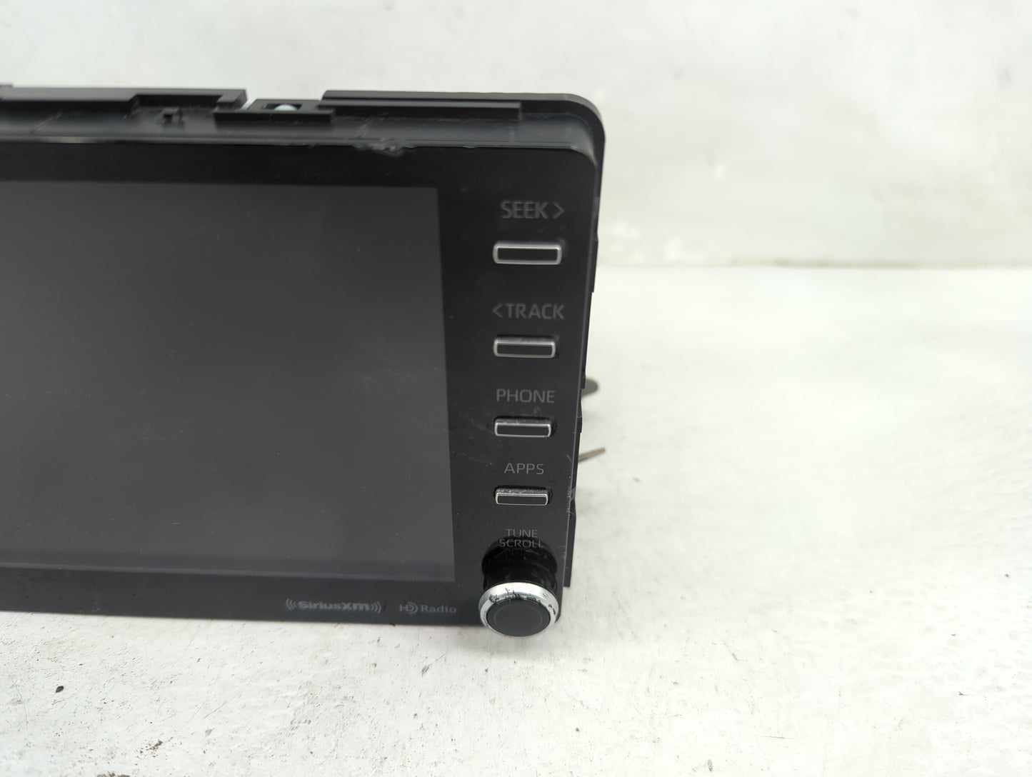2019 Toyota C-Hr Radio AM FM Cd Player Receiver Replacement P/N:86140-10020 Fits OEM Used Auto Parts - Oemusedautoparts1.com