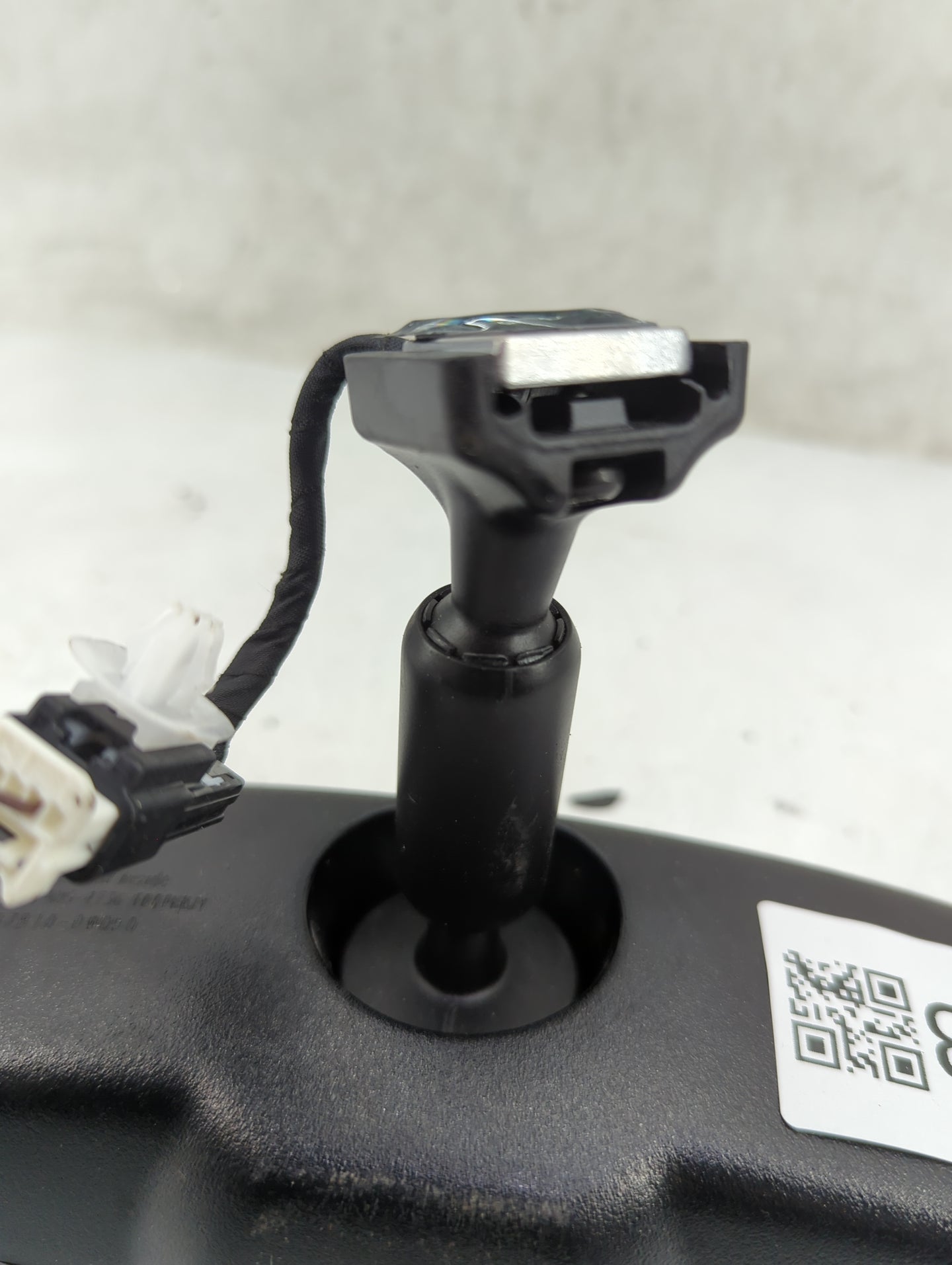 2019-2020 Toyota C-Hr Interior Rear View Mirror Replacement OEM P/N:87810-0W050 Fits Fits 2019 2020 OEM Used Auto Parts - Oe
