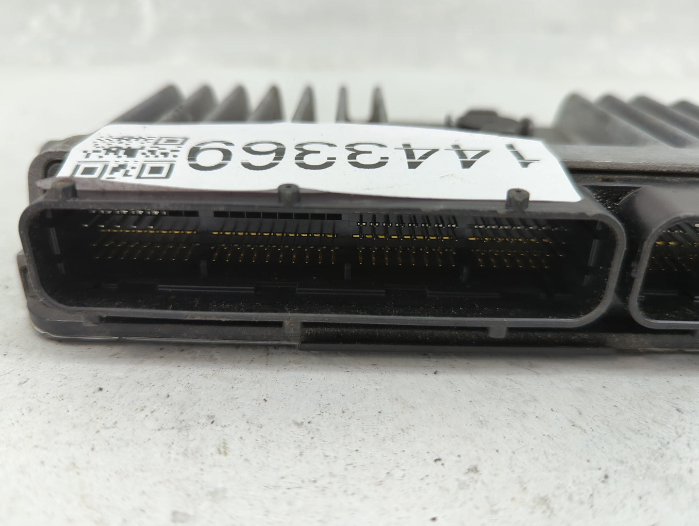 2019 Toyota C-Hr PCM Engine Control Computer ECU ECM PCU OEM P/N:89661-F4260 Fits OEM Used Auto Parts - Oemusedautoparts1.co