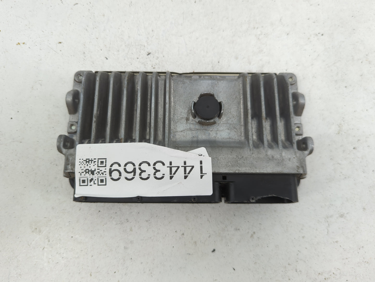2019 Toyota C-Hr PCM Engine Control Computer ECU ECM PCU OEM P/N:89661-F4260 Fits OEM Used Auto Parts - Oemusedautoparts1.co