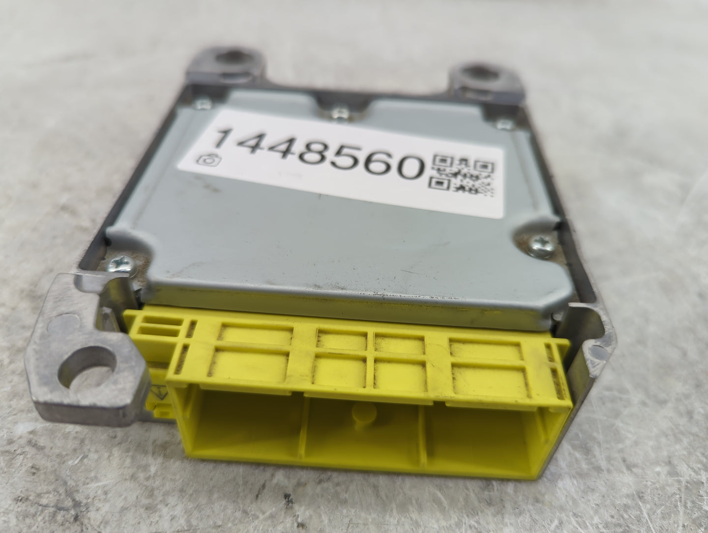 2019 Toyota C-hr Safety Restraint Srs Airbag Control Module 89170-f4040 - Oemusedautoparts1.com