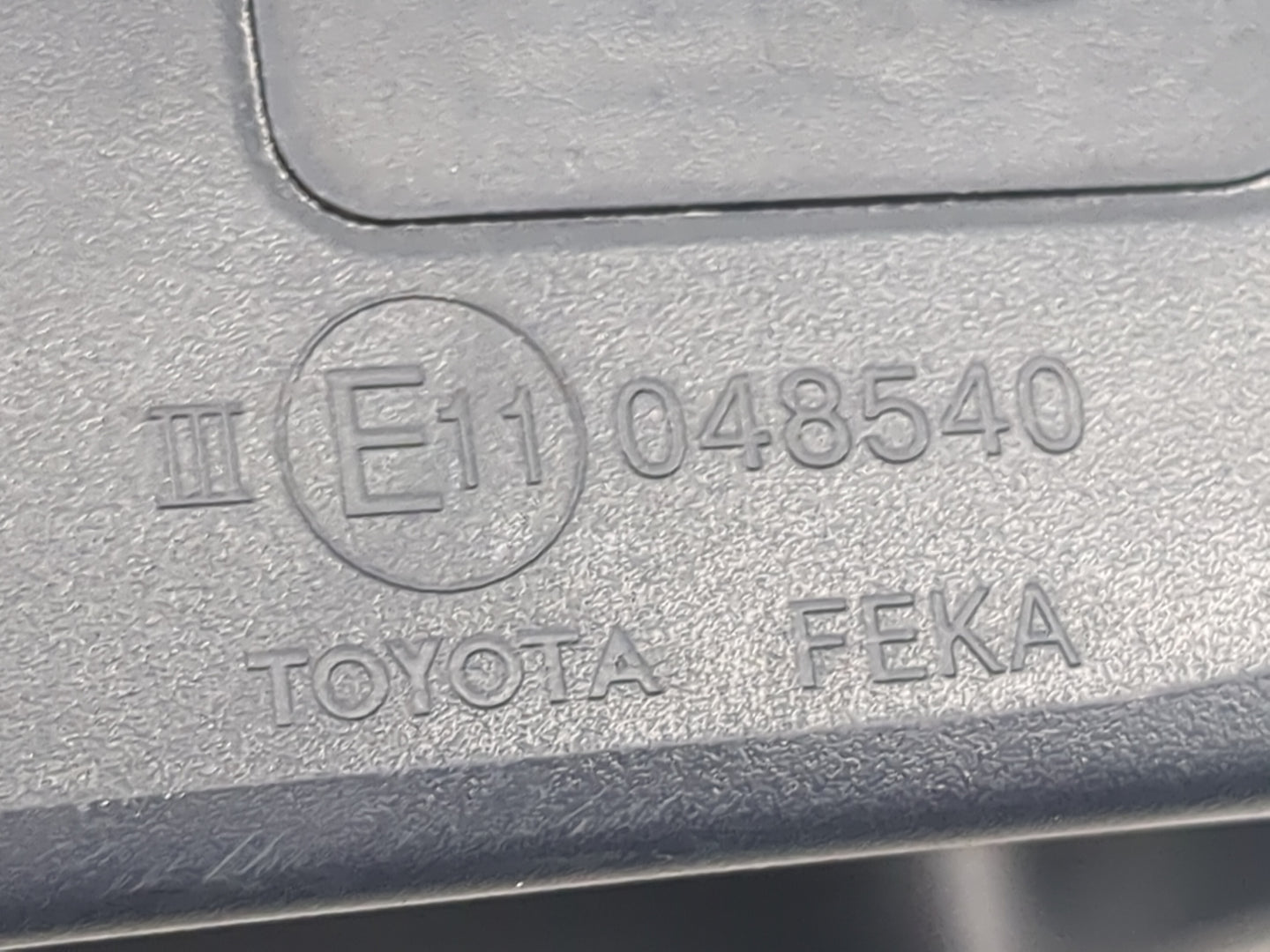 2019-2022 Toyota C-Hr Passenger Side View Mirror - Right Door Mirror OEM Used - Oemusedautoparts1.com
