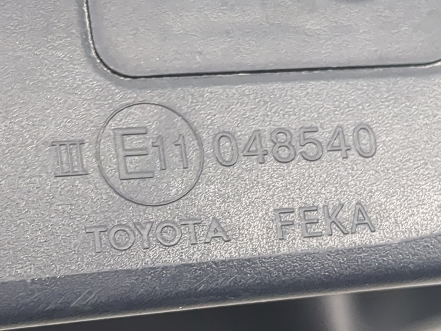2019-2022 Toyota C-Hr Passenger Side View Mirror - Right Door Mirror OEM Used - Oemusedautoparts1.com