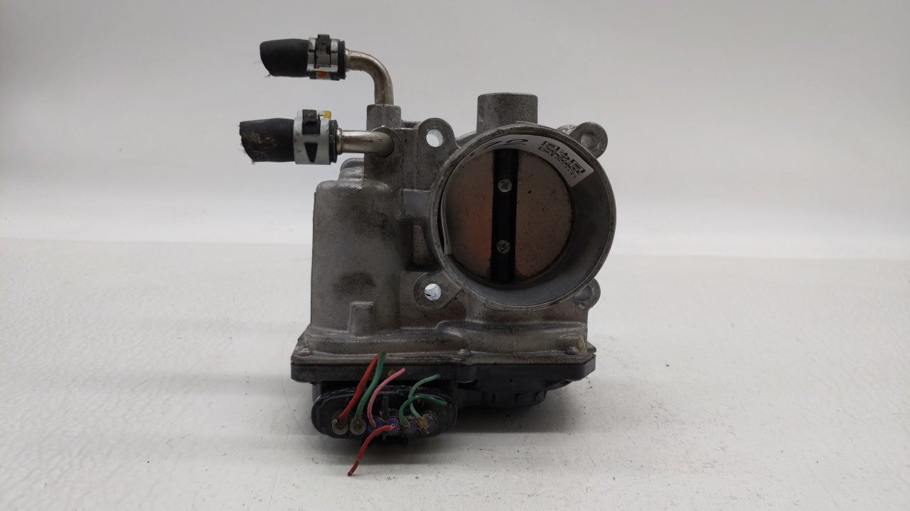 2019 Toyota C-Hr Throttle Body P/N:22030-0T130 22030-37040 Fits Fits 2013 2014 OEM Used Auto Parts - Oemusedautoparts1.com