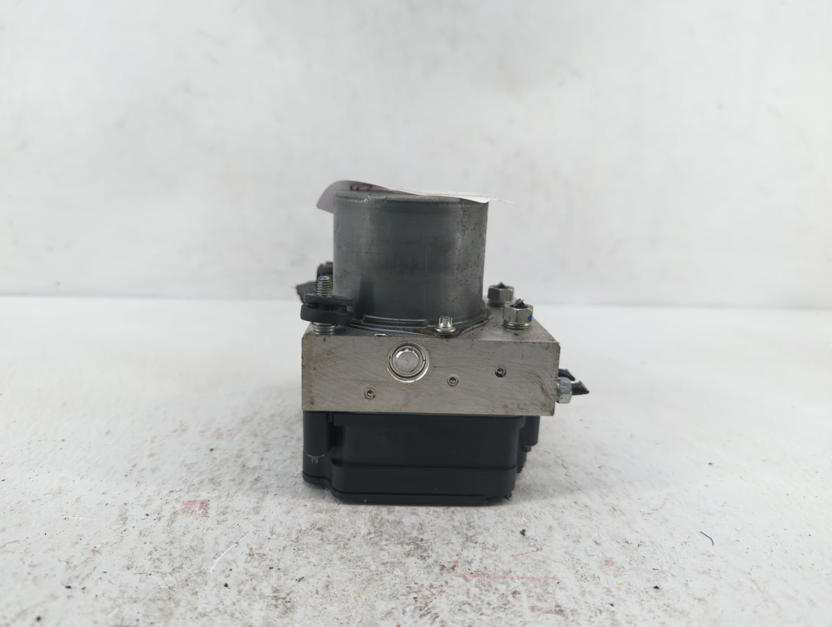 2019 Toyota C-Hr Anti-Lock Brake ABS Pump Module Actuator OEM P/N:2265106539 44540-F4150 Fits OEM Used Auto Parts - Oemuseda