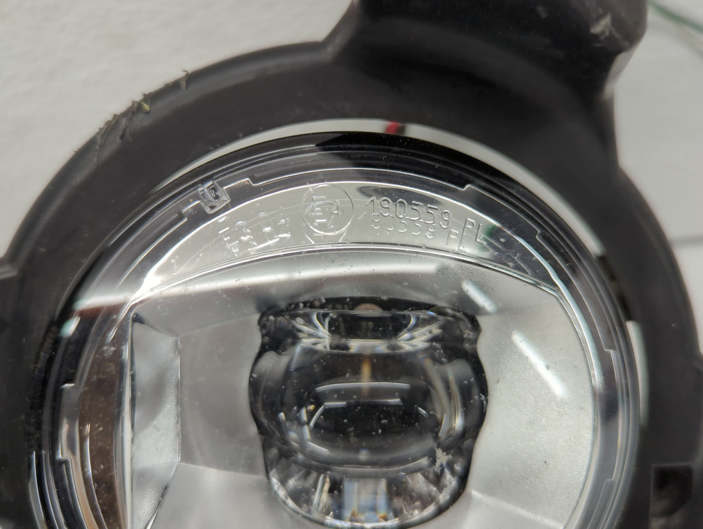 2018-2019 Toyota C-hr Passenger Right Oem Fog Light Lamp - Oemusedautoparts1.com