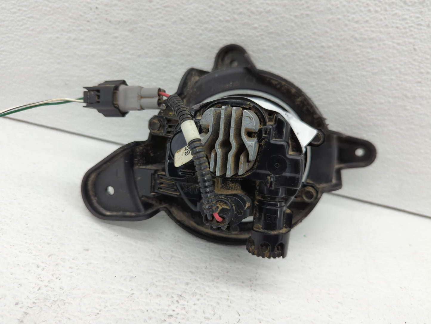 2018-2019 Toyota C-hr Passenger Right Oem Fog Light Lamp - Oemusedautoparts1.com