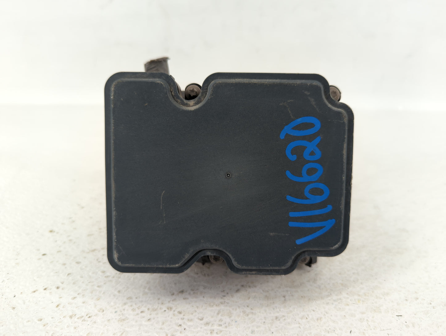 2019 Toyota C-Hr ABS Pump Control Module Replacement P/N:44540-F4150 Fits OEM Used Auto Parts - Oemusedautoparts1.com