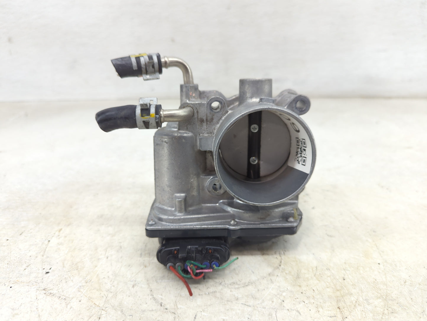 2018-2022 Toyota C-Hr Throttle Body P/N:D1332 9G18, 22020-37040 Fits Fits 2013 2014 2018 2019 2020 2021 2022 OEM Used Auto P