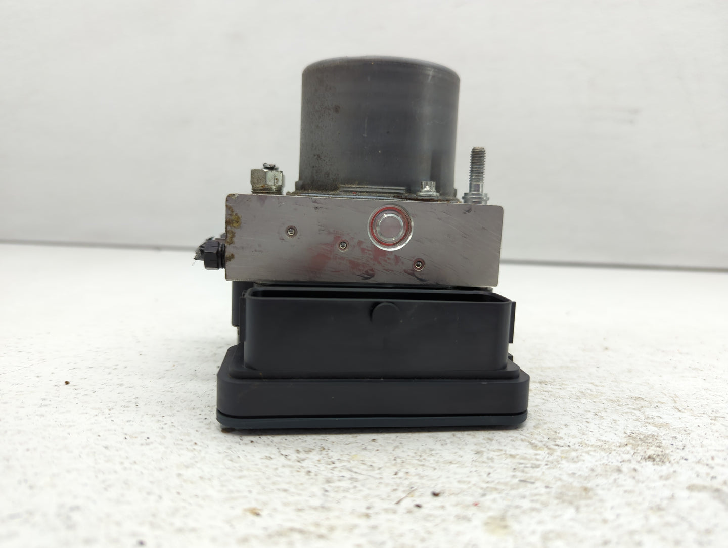 2019 Toyota C-Hr ABS Pump Control Module Replacement P/N:44540-F4150 Fits OEM Used Auto Parts - Oemusedautoparts1.com
