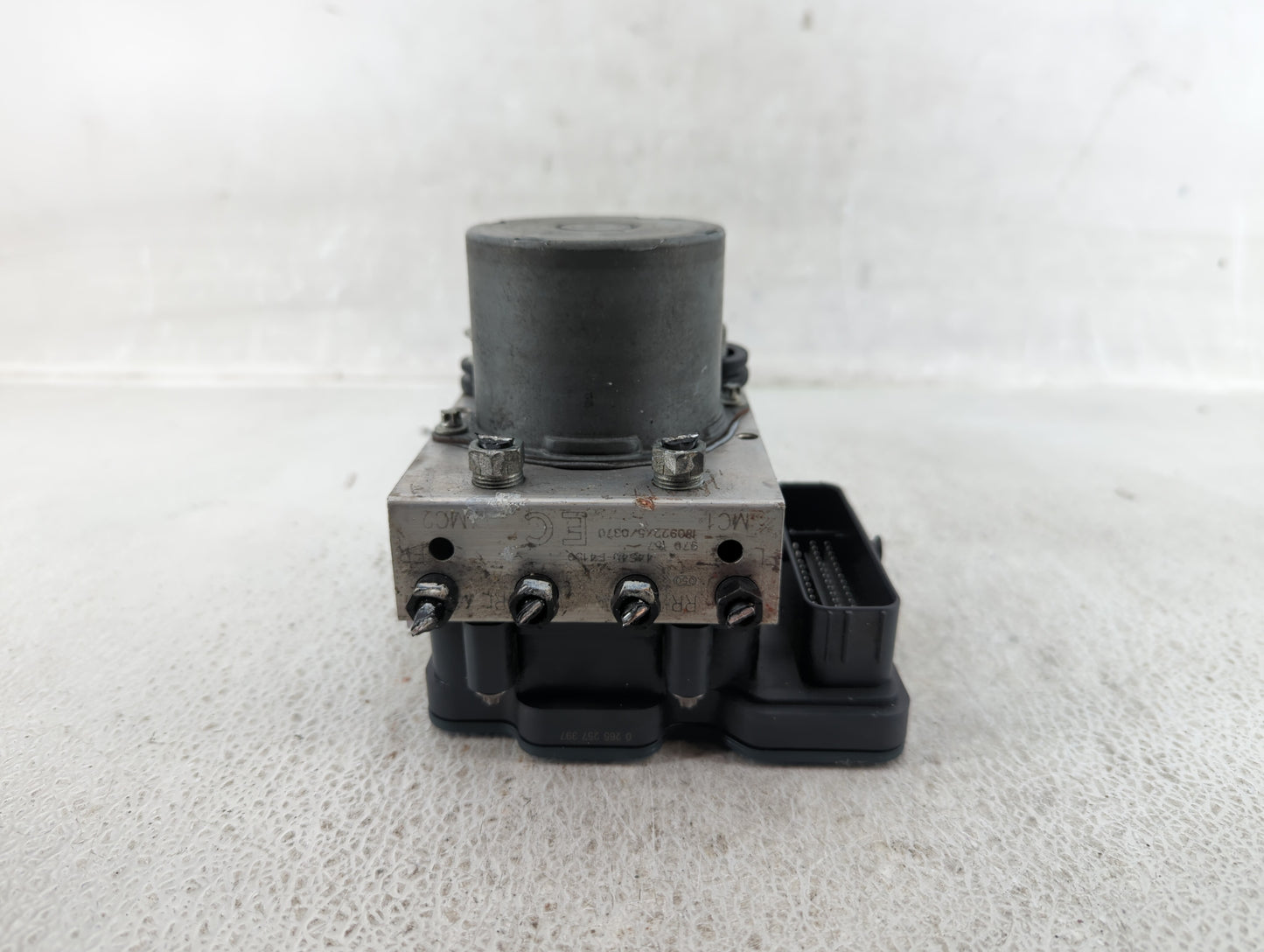 2019 Toyota C-Hr ABS Pump Control Module Replacement P/N:44540-F4150 Fits OEM Used Auto Parts - Oemusedautoparts1.com