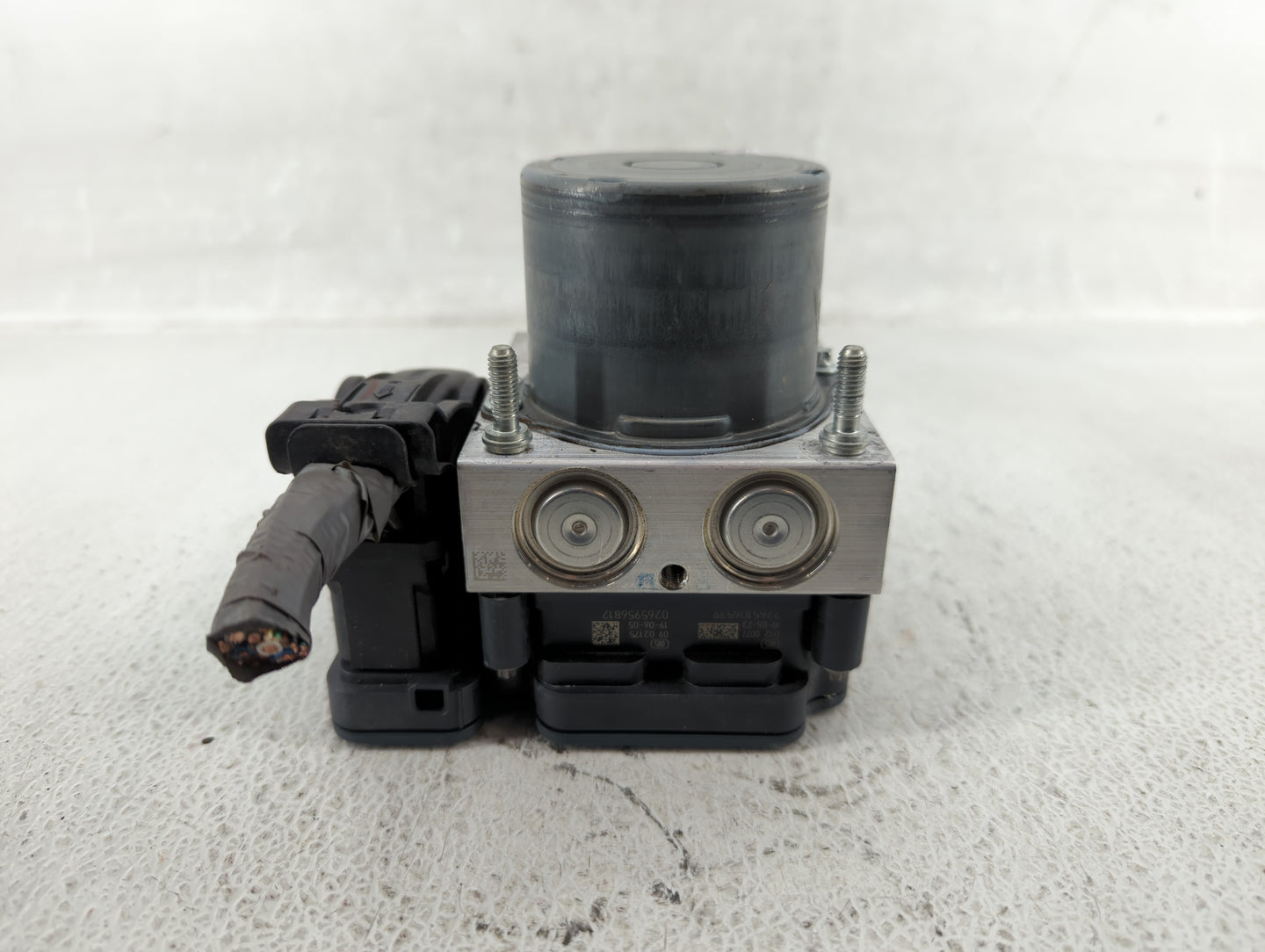 2019 Toyota C-Hr ABS Pump Control Module Replacement P/N:44540-F4150 Fits OEM Used Auto Parts - Oemusedautoparts1.com