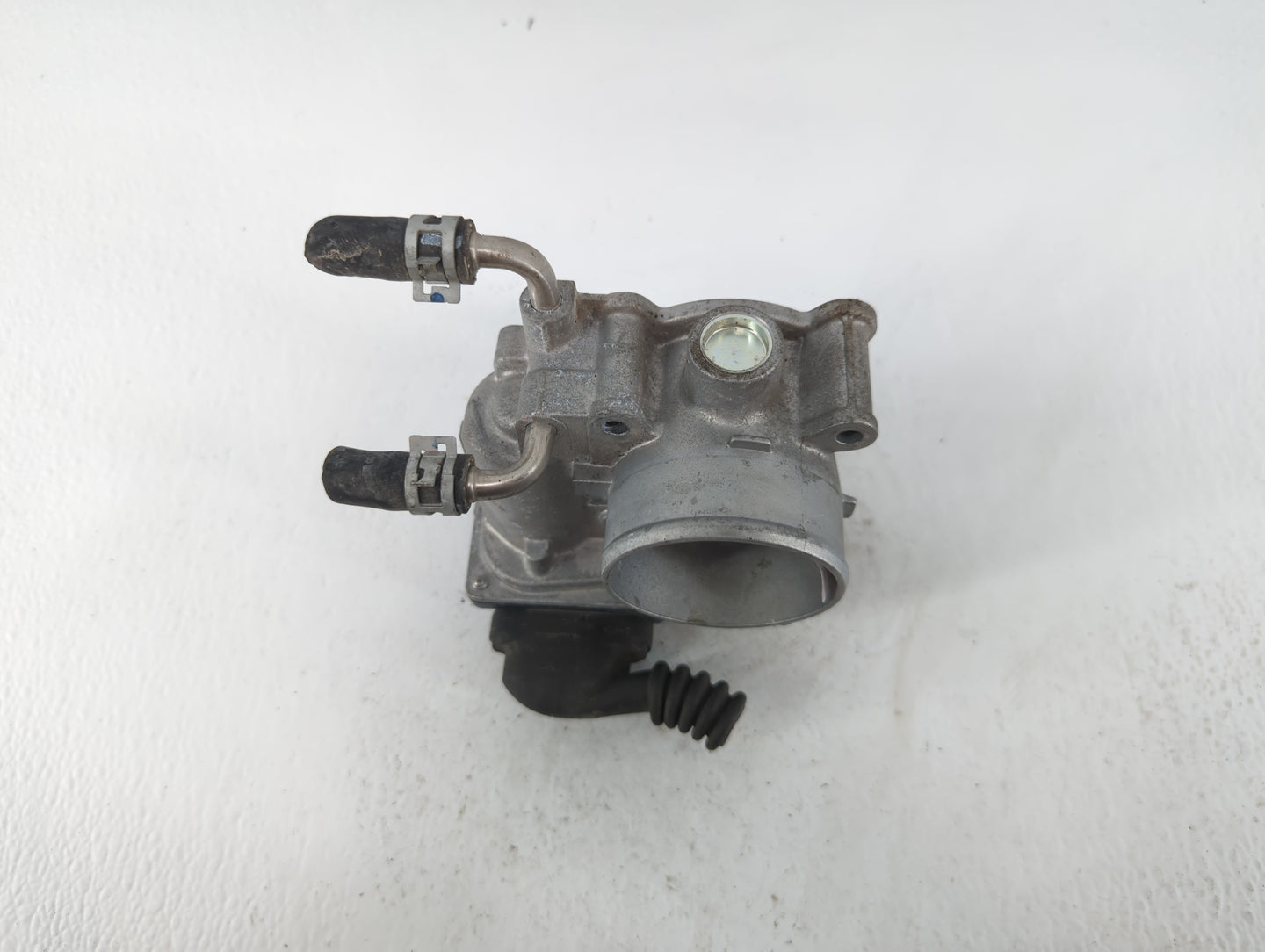 2018-2022 Toyota C-Hr Throttle Body P/N:22030-37040 Fits Fits 2013 2014 2018 2019 2020 2021 2022 OEM Used Auto Parts - Oemus